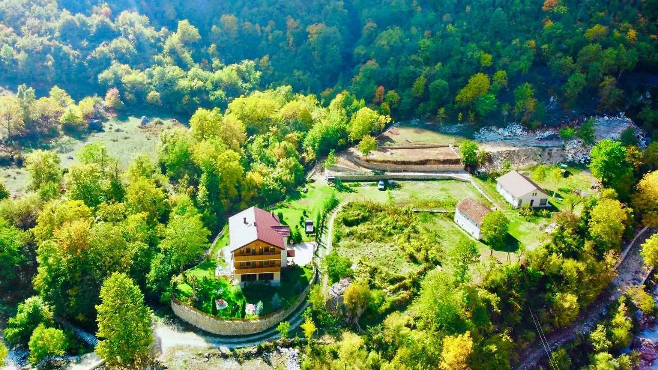 Vila Alexander B&B Valbone Bed & Breakfast