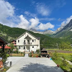  Guest house Bujtina Izet Selimaj